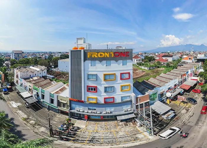 Front One Budget Malang By Azana