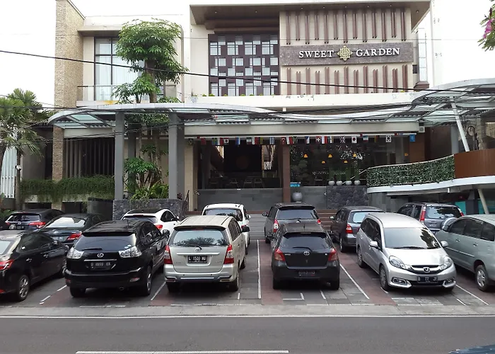 Sweet Garden Guest HouseHotel Malang