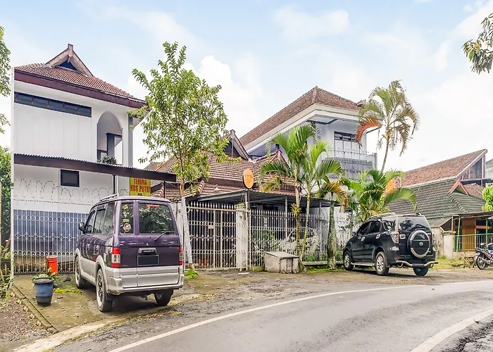 Hotel O Sukun Syariah Homestay Gadang